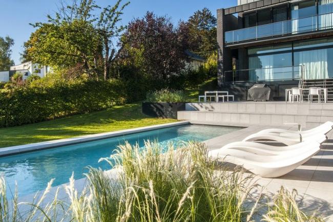 Super piscine par Piscines Ondine