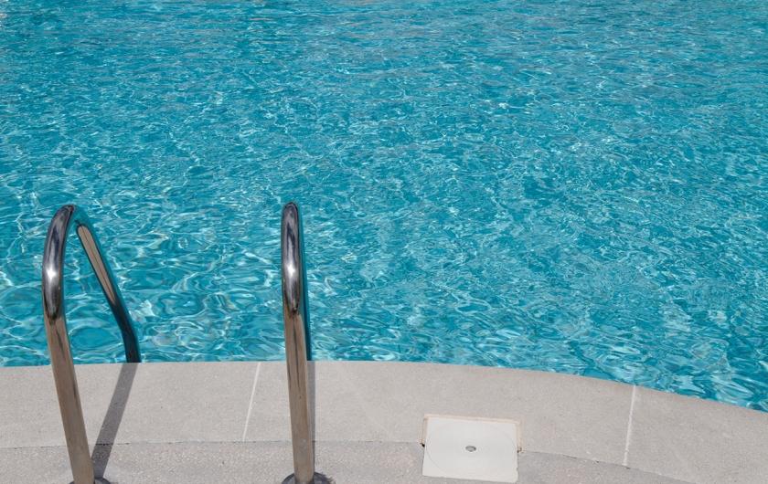 Accessoires pour la piscine - Echelles