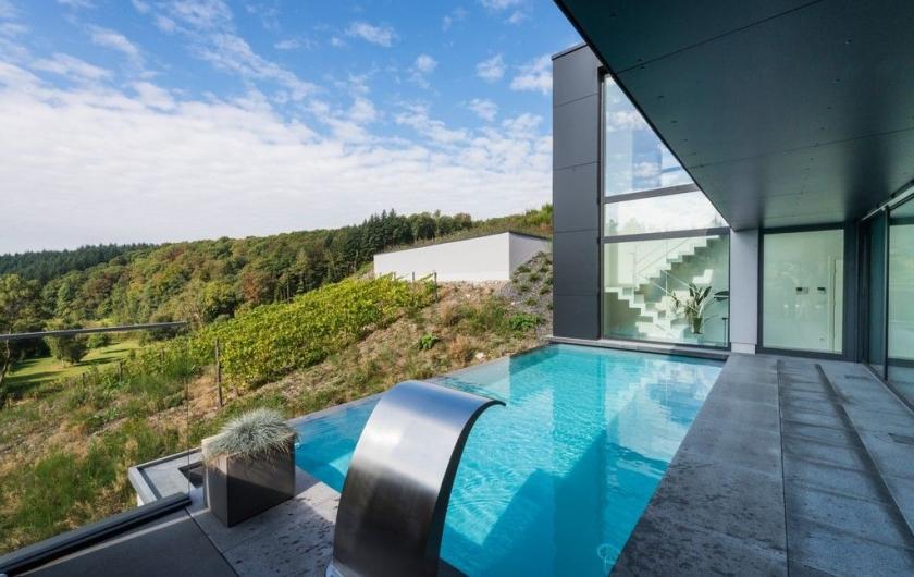 Récompensé par l'argent pour cette réalisation Piscines Ondine