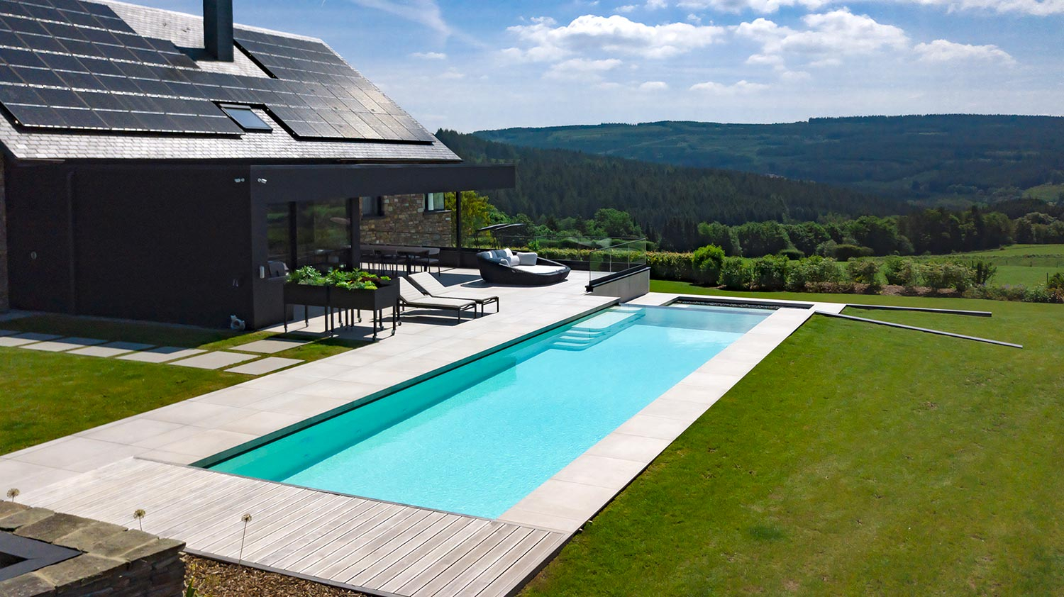 Construction de piscines en béton sur mesure | Piscines Ondine